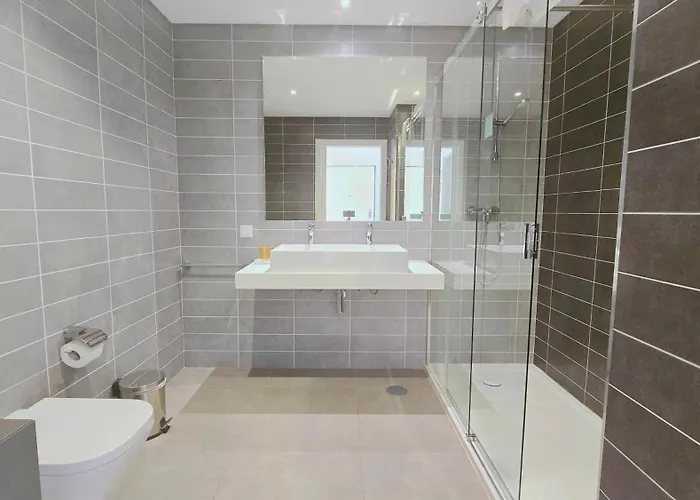 Villa Luxury & Private Heatable Pool In Albufeira