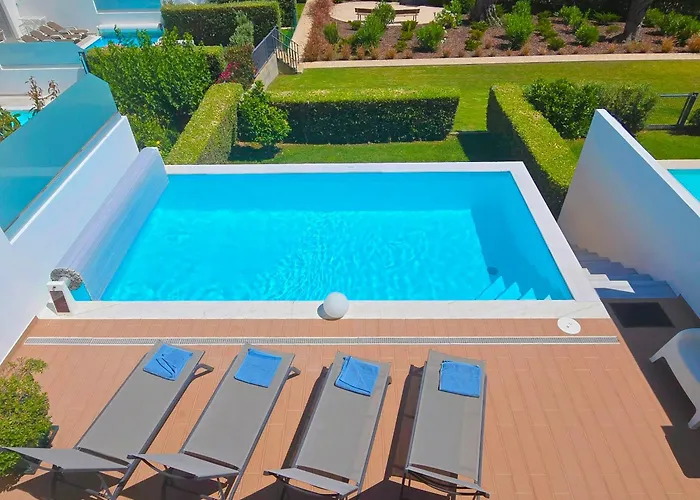 Luxury & Private Heatable Pool In Villa *