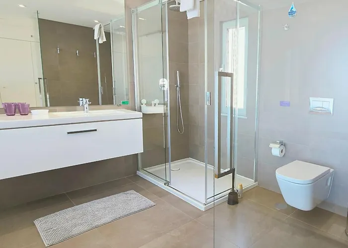 Luxury & Private Heatable Pool In Villa Albufeira