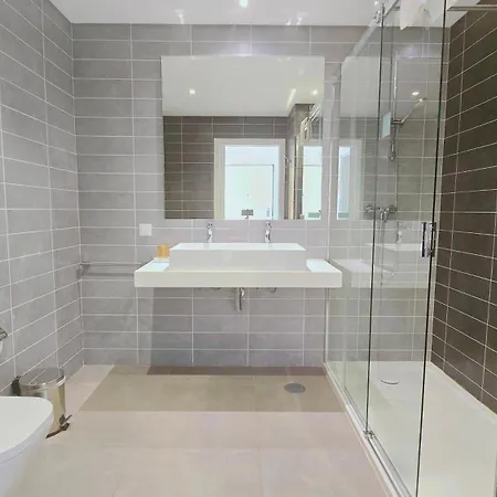 Villa Luxury & Private Heatable Pool In Albufeira